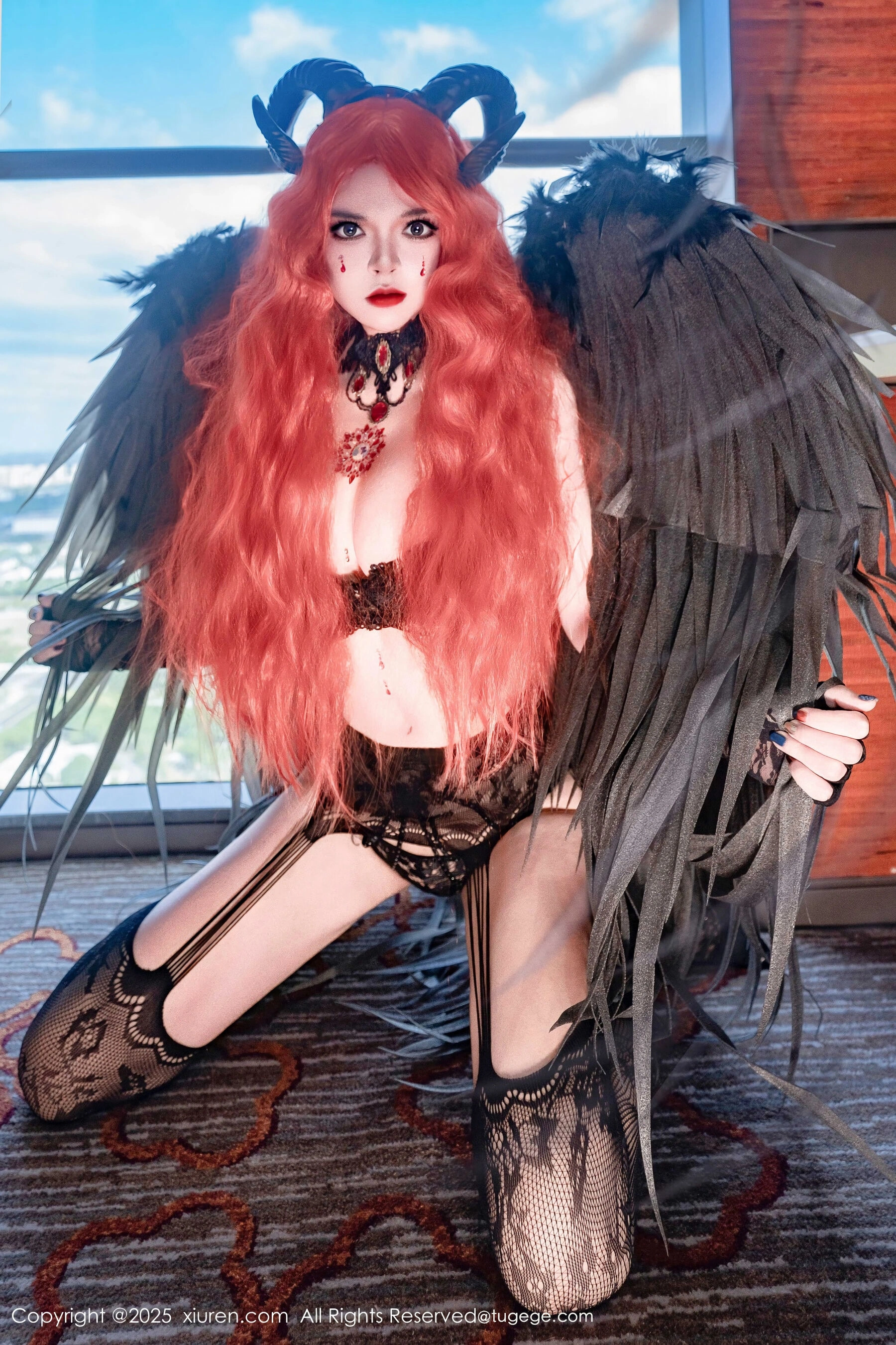  秀人网 伊丽莎有点白 Vol.10994 [66P]